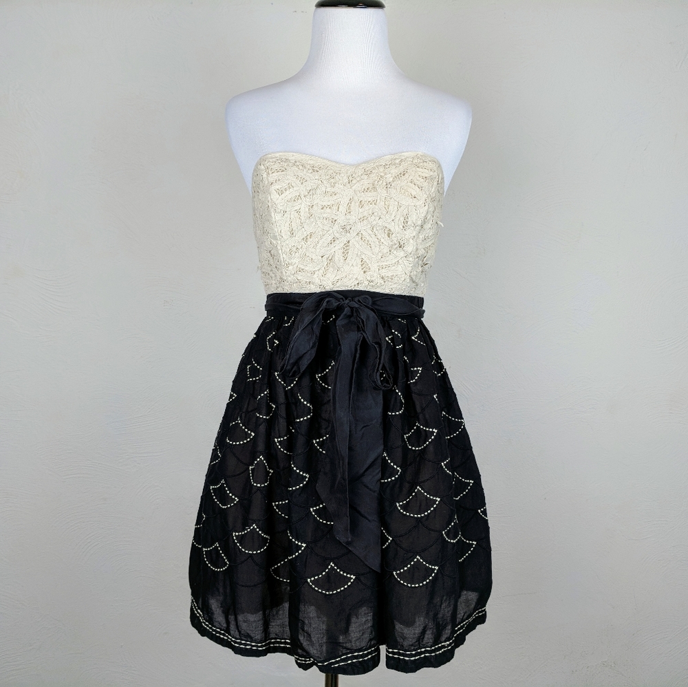 Anthropologie Dress Meadow Rue Y2K Crochet Applique Strapless Boho Cottagecore